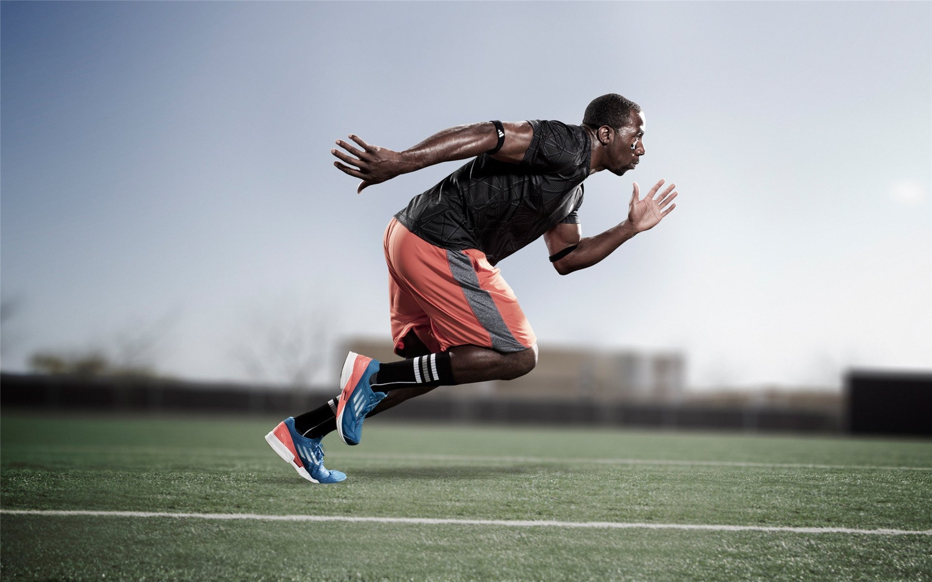 五大联赛是否出现门将长距离发起进攻趋势回归，五大联赛开打